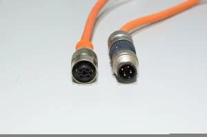 Anturikaapeli IFM E10302 jossa valettu muovinen suora A-koodattu suojaamaton 4-pin naaras M12 + Harting Harax M12-S 21 01 140 4081 4pin uros M12 anturiliittimet
