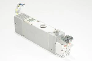 SMC ZL112-K15MOZ-EB65L moniasteinen alipaine-ejektori 1,2mm suuttimella, 24VDC solenoidiventtiilitoimisella imulla ja puhalluksella, digitaalisella ZSE4B alipainekytkimellä