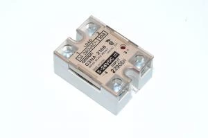 Omron G3NA-D210B puolijohderele, syöttö 5-24VDC, kuorma 5-200VDC 10A, SPST-NO