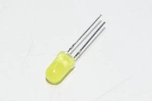 5mm indikaattori LED, keltainen, diffusoitu, 15mm jalat *uusi*