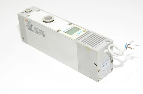SMC ZL112-E65L multistage ejector with 1,2mm nozzle, 24VDC ZSE4 digital vacuum pressure switch