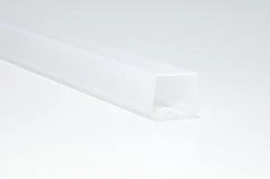 SS7202 maidonvalkoinen muovikansi, 2500mm *uusi*