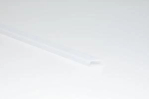 SS2122 ja SS6061 maidonvalkoinen muovikansi. 2500mm *uusi*