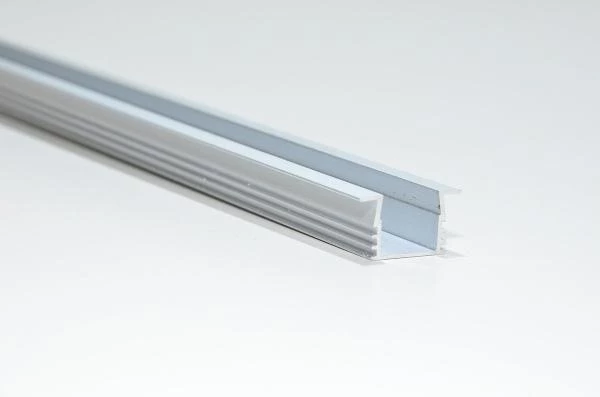 SS2122 alumiininen LED nauhan asennusprofiili, uppoasennettava, 2500mm *uusi*