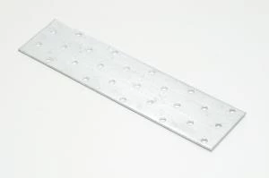 200x50mm teräksinen reikälevykiinnike jossa 5mm reikiä *uusi*