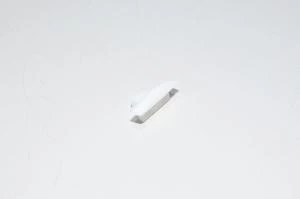 SS7042 white plastic holed plug *new*
