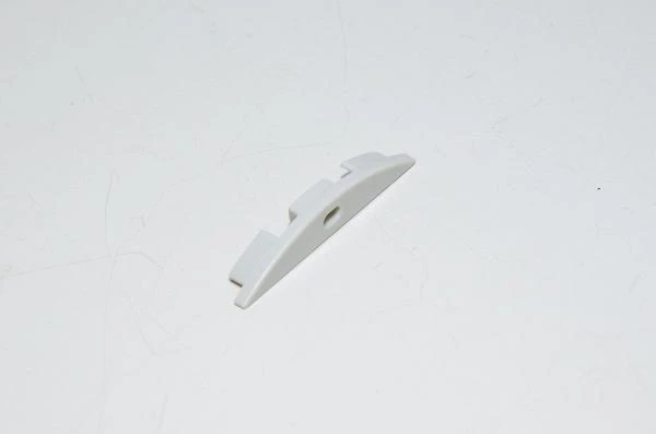 SS9075 light gray plastic holed plug *new*