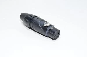 3pin 15A 50V naaras Amphenol AX3FB musta lukittava XLR signaaliliitin 3-8mm kaapeleille *uusi*