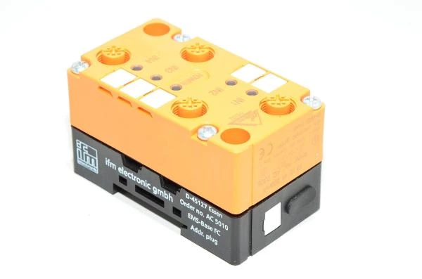 IFM AC5010 AS-i EMS-base coupling module with FC addressing socket and IFM AC2005 AS-i active classic I/O module with 4x sinking 24VDC inputs