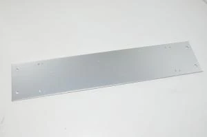 Alumiininen asennuslevy 125x600x5mm Sankyo SC3000:lle