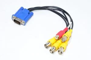 15pin sub DE-15 VGA liitin 4x BNC naaras, 1x RCA naaras tuloja videovalvontakortille