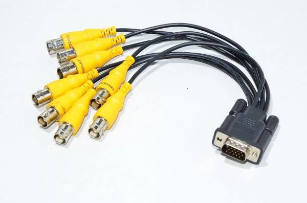 15pin sub DE-15 VGA connector with 8x BNC female inputs for CCTV surveillance card, model 2