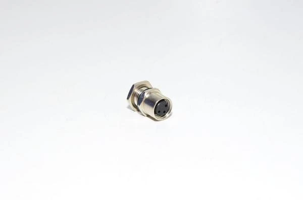 M8 paneeliasennettava 3-pin naaras edestä asennettava metallinen anturiliitin SS-M8-PM-3P-F-FRMT-M8x1-SC-V1 M8x1 kierteellä ja juotoskupeilla *uusi*