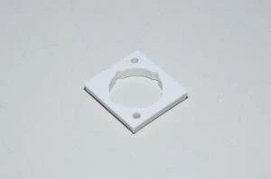 3D tulostettu 5mm paneeliasennettavan XLR liittimen korokepala 3mm kiinnitysreijillä, valkoinen PLA