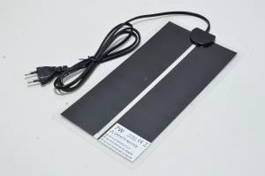 7W 5,65kΩ 230V 30-35°C lämpömatto 150x280mm, Europlugi CEE 7/16, 1.5m kaapeli *uusi*