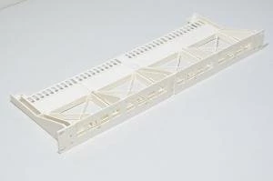 R&M 19" 1U rack mountable patchbay 16x 16,75x14,45mm holes, PC 10%GF