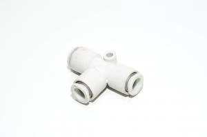 SMC KQ2T08-00 8mm T-liitin / T-haara / T-sovitin pikaliitin samoille putkihalkaisijoille
