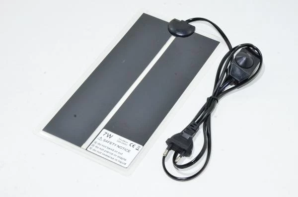 7W 5,65kΩ 230V 30-35°C lämpömatto tehonsäätimellä 150x280mm, Europlugi CEE 7/16, 1.4m kaapeli *uusi*