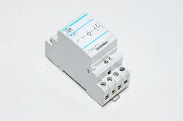 Hager ES320 239320 20A / 400VAC, 230VDC, 3x NO kontaktori