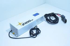 Exide Technologies SP24S060S 2100SP älykäs trukkilaturi sisääntulo 230VAC 10A ulostulo 24VDC 60A + Rema DIN160 urosliitin