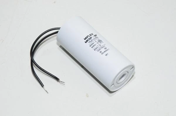 Miflex MKSP-5P I150V616K-G1 16µF/500VAC 35x78mm moottorin käyntikondensaattori 100mm johdoilla *uusi*