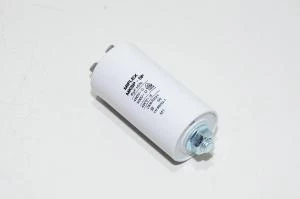 Miflex MKSP-5P I15KV580K-B 8µF/500VAC 35x89mm moottorin käyntikondensaattori faston liittimillä *uusi*
