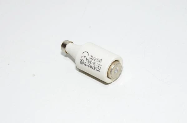 T16A 500VAC gG harmaa Diazed II (DII) ETI 2312405 keraaminen tulppasulake *uusi*