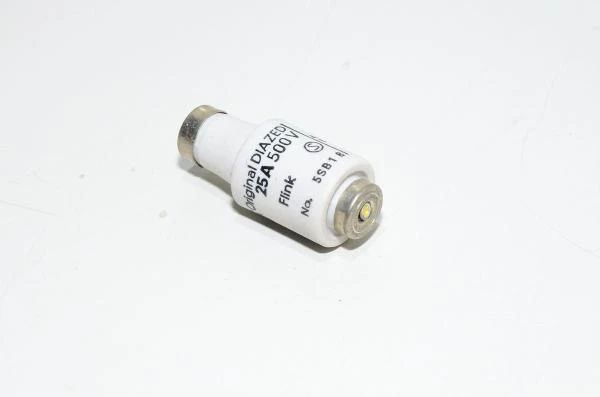 F25A 500VAC gG keltainen Diazed II (DII) Telegraph-Bauanstalt Siemens & Halske 5SB18 keraaminen tulppasulake *uusi*