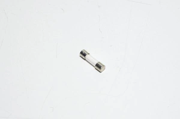 F8A 5x20mm lasiputkisulake 250V *uusi*