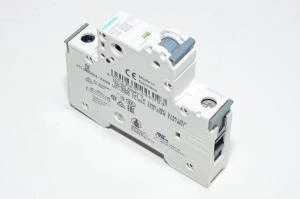 25A 1-vaihe C-tyypin automaattisulake / johdonsuojakatkaisija Siemens 5SY61 C25 230VAC / 400VAC, harmaa vipu