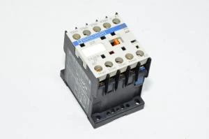 Telemecanique CA3KN22BD 10A / 690VAC 24VDC 2x NO + 2x NC contactor