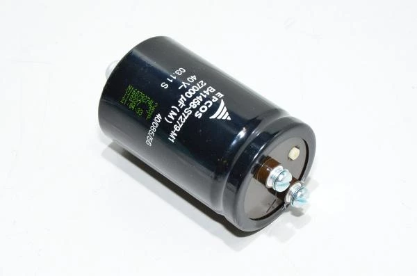 27000µF 40VDC 85°C Epcos B41456-S8109-M1 40/085/56 alumiinielektrolyyttikondensaattori M12 kiinnityksellä *uusi*