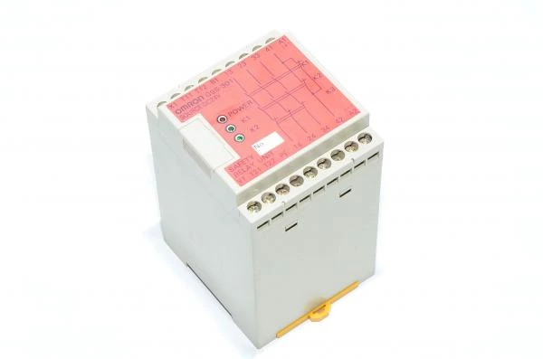 Omron G9S-301 turvarele 24VAC / 24VDC 240V 5A 3x NO 1X NC