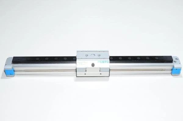 Festo DGPL-25-375-PPVA-KFB 161792 Pneumaattinen lineaari liukuyksikkö ohjurilla