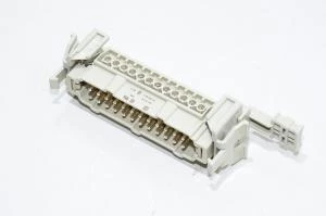 Harting heavy duty power Han 24E-M 16A uros virtaliitin