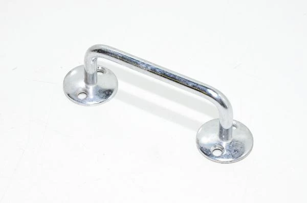 Chrome plated brass handle 98x40x8mm, flange mount