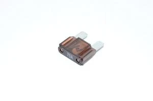 70A 32V kirkas APX Maxi laattasulake *uusi*
