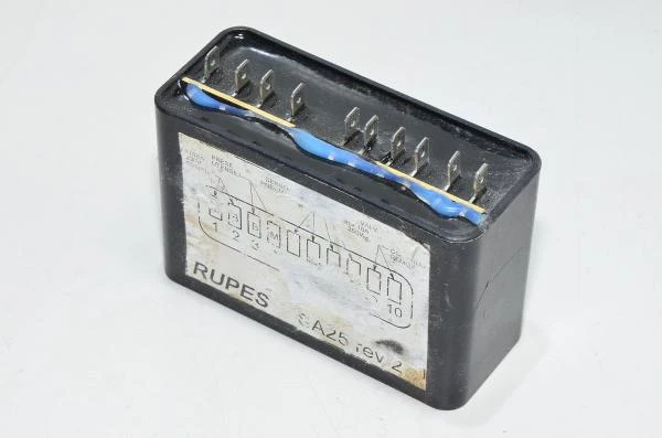 Rupes SA25 Rev2 load operated relay controller for intelligent vacuum line operation