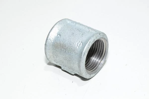 Pipe fitting cast iron straight with 1" female thread - 1" female thread *new*