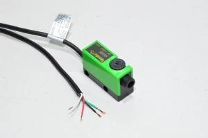 Takenaka F5N photoelectric sensor 12-24VDC