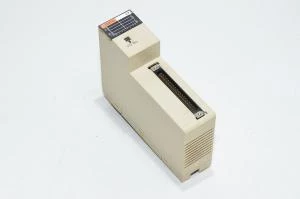 Omron Sysmac C200H-ID216 suuritiheyksinen sisääntuloyksikkö 32x maadoittavaa 24VDC sisääntulolla