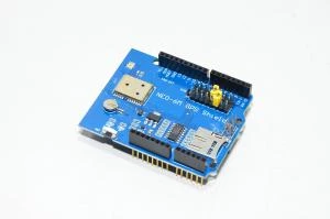 U-BLOX NEO-6M (imitaatio) Arduino yhteensopiva GPS kilpi mikroSD korttipaikalla ja U.FL antenniliittimellä *uusi*
