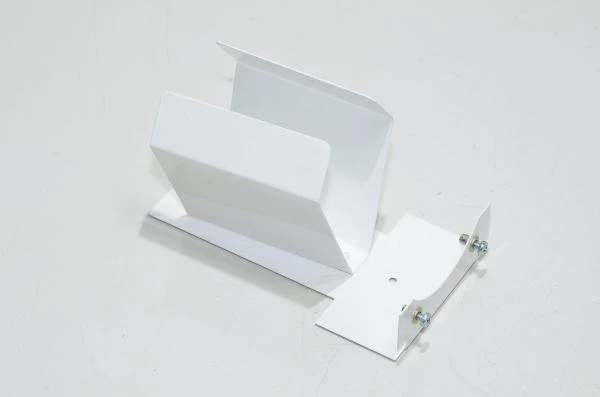 170x93x95x1mm white metal mounting bracket with 2x 4mm holes *new*