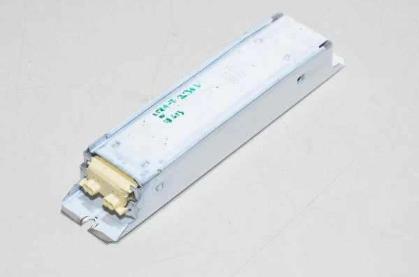 Helvar L58 A-T 230V magneettinen kuristin yhdelle 58W loisteputkelle