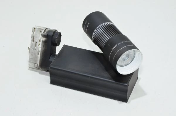 Malmbergs REX LED spot 9974181 16W 3000K 38° white *painted black*