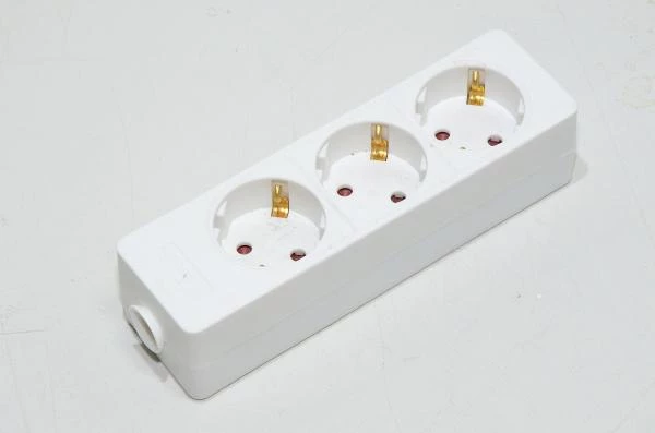 3x schuko sockets for cable installation