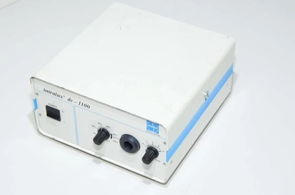 Volpi Intralux dc-1100 150W himmennettävä kuituvaloyksikkö halogeenipolttimolla