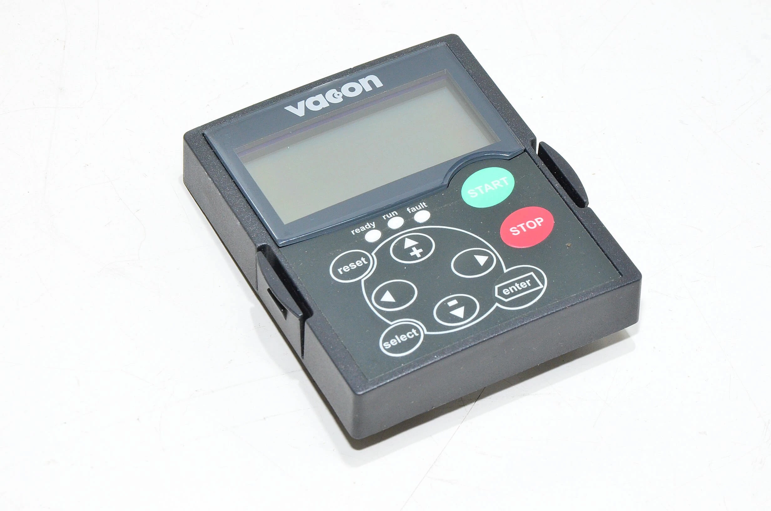 https://scemosystems.fi/image/cache/wp/lJ/products/electric_equipment/electric_motor_controllers/vacon_nxs_and_nxp_series_frequency_inverter_operating_panel_with_9pin_d-connector_1.webp