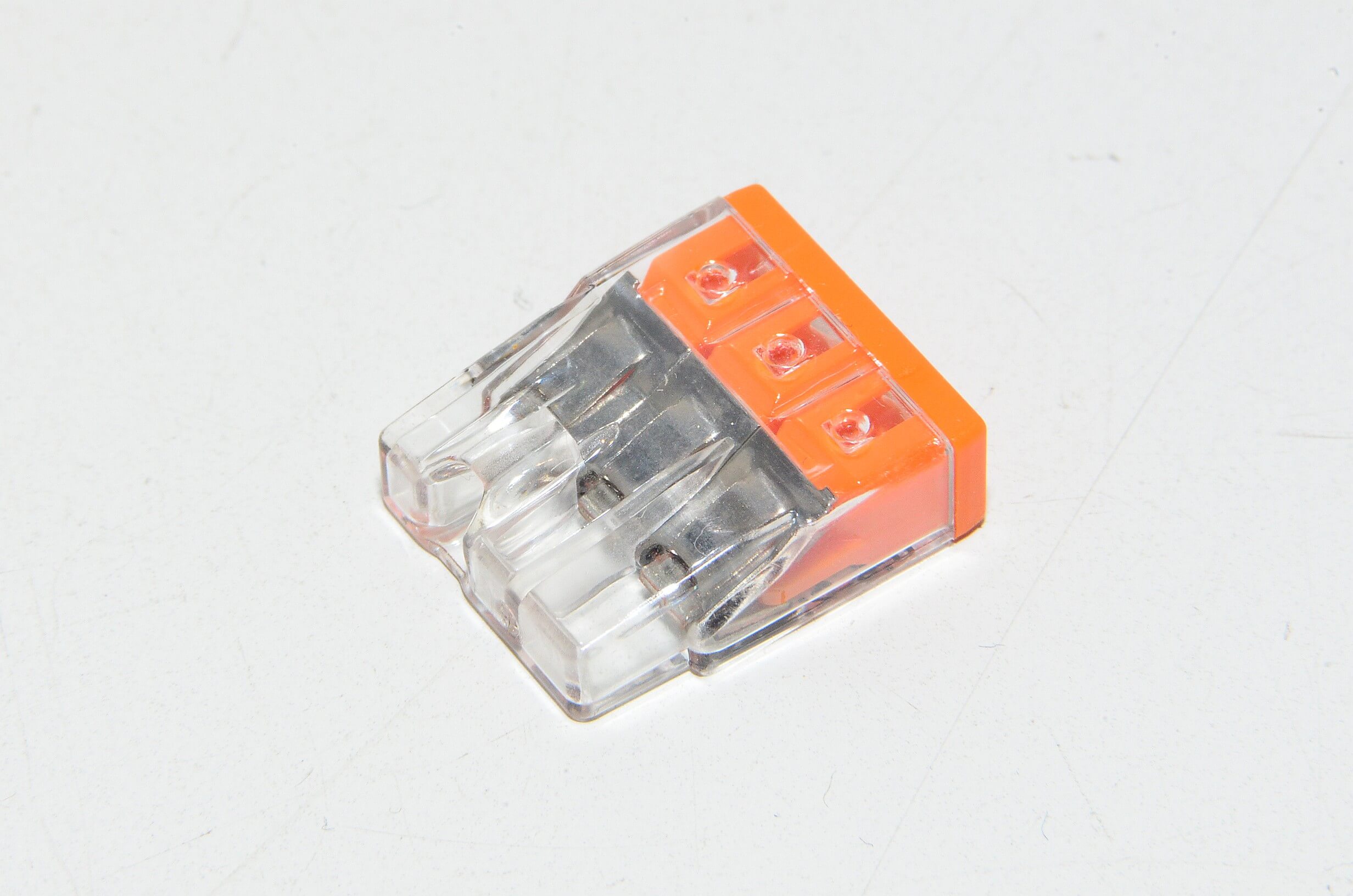 ▷ WAGO compact splicing connector, 2273-203 | 3 cables