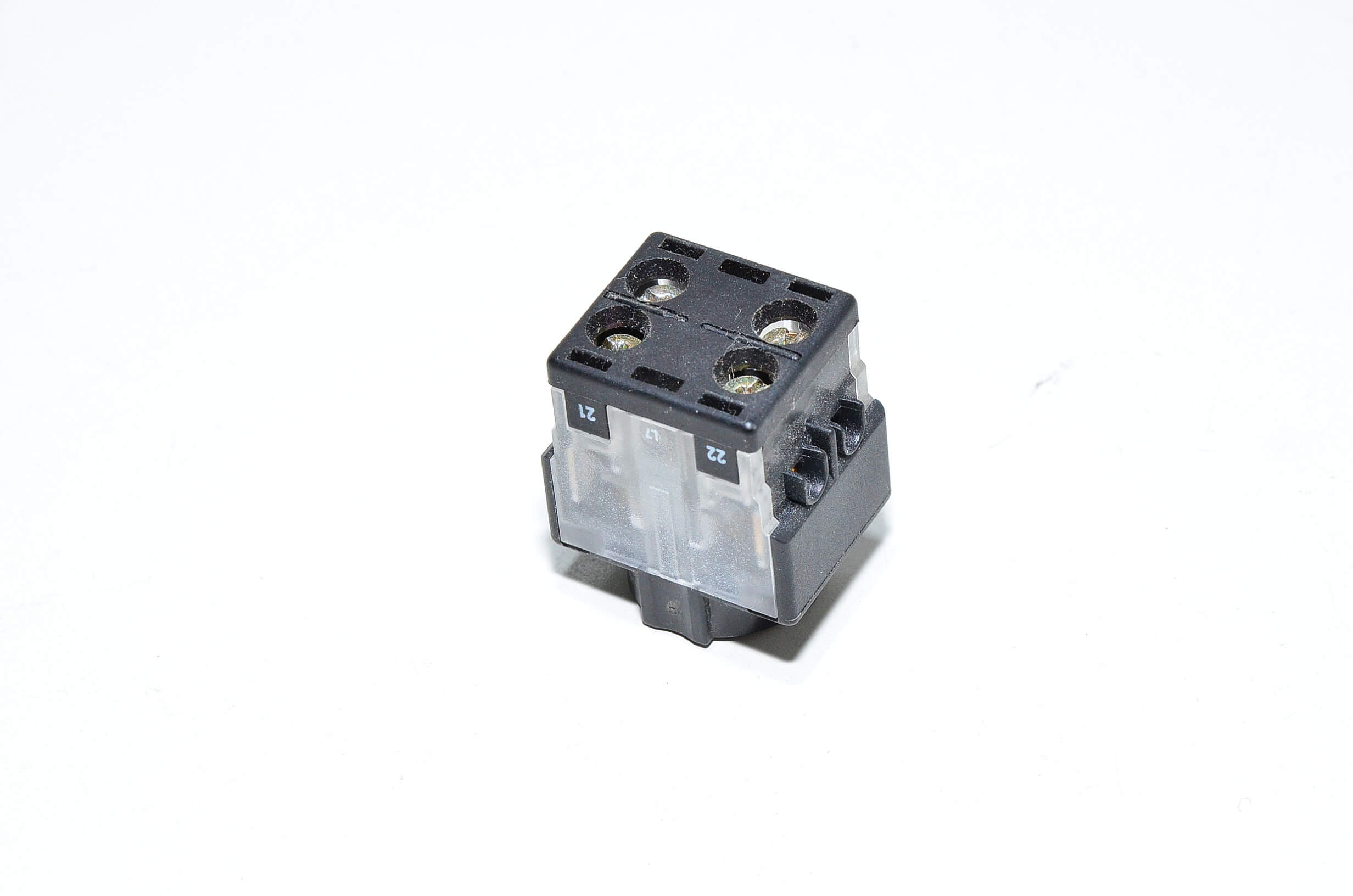 eao series 61 compact 16mm modular switch series contact 618755.11